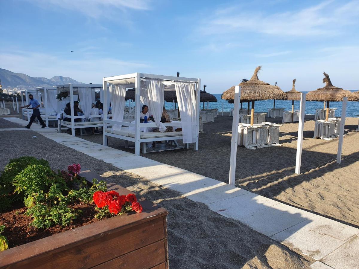 Luxury Beachfront Apartment With Pool, Sauna, Fitness And Gym In Province Malaga, Andalusia มิฮาส ภายนอก รูปภาพ